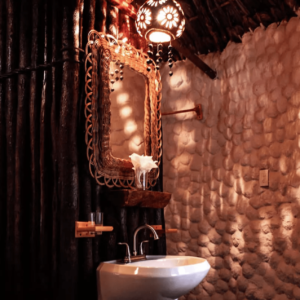 Cabaña Maya en Xibalbá
